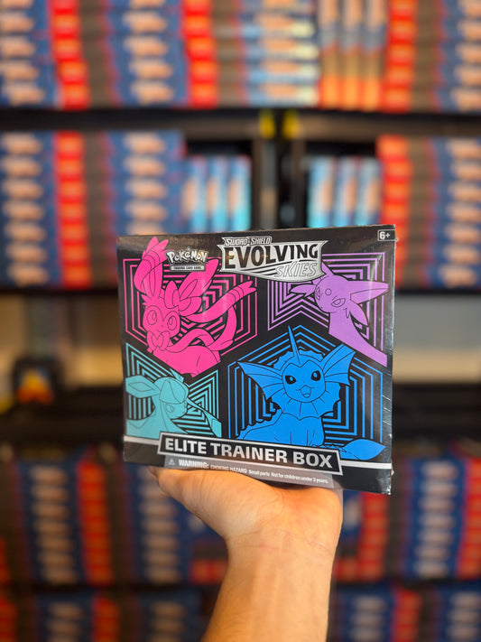 Evolving Skies Elite Trainer Box Set