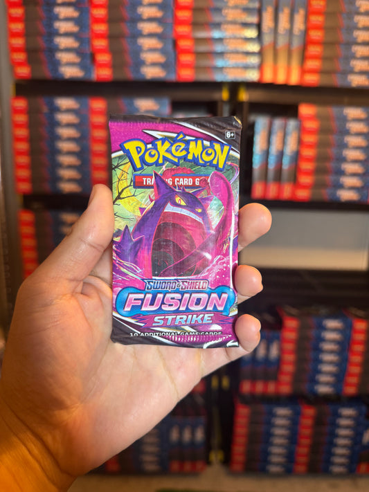 Fusion Strike Booster Pack